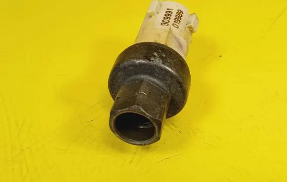 Chrysler Voyager Air conditioning (A/C) pressure sensor 309991