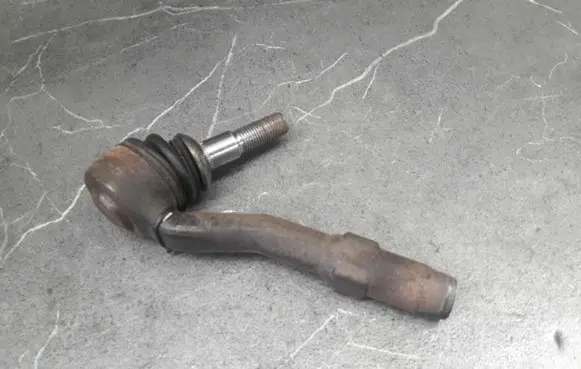 BMW 5 E60 E61 Steering tie rod end 