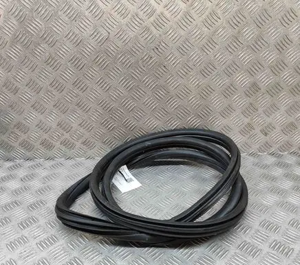 BMW X1 F48 F49 Rubber seal rear door 7349665