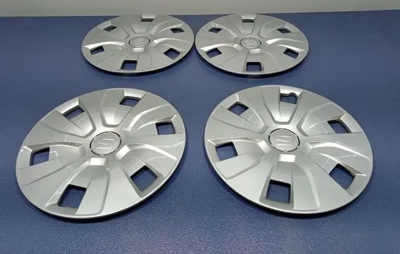 Seat Ibiza IV (6J,6P) R17 wheel hub/cap/trim 
