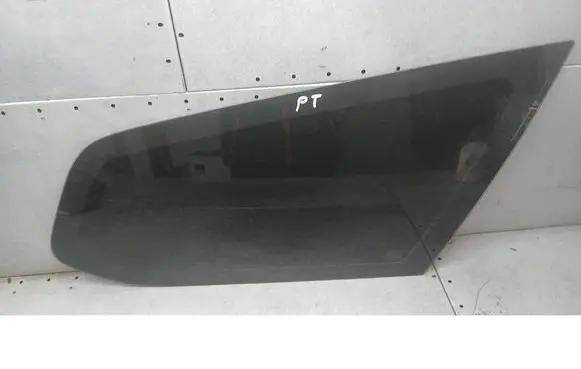 Ford Focus C-MAX Rear side window 