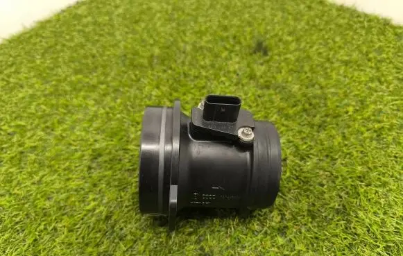 Audi Q7 4L Mass air flow meter 420133471