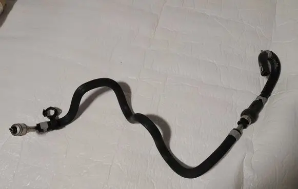 Audi A4 S4 B9 Fuel line pipe 06L133986B
