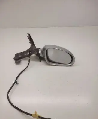 Volkswagen Golf Plus Front door electric wing mirror 076014 E1010836