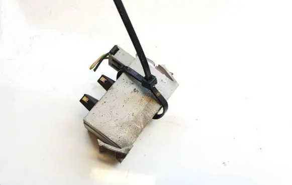 Renault Scenic I Passenger airbag on/off switch 7700839798c