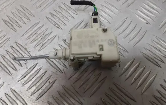 Seat Leon (1M) Fuel tank cap lock 3B0959781