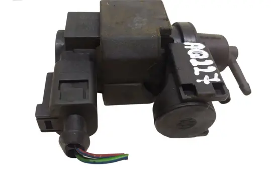 Audi A6 S6 C6 4F Turbo solenoid valve 059906628B 059906629A