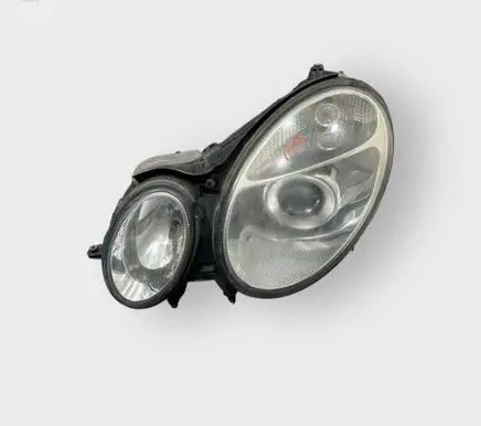 Mercedes-Benz E W211 Headlight/headlamp 15435900