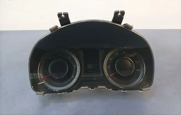 Hyundai i40 Speedometer (instrument cluster) 1161601230
