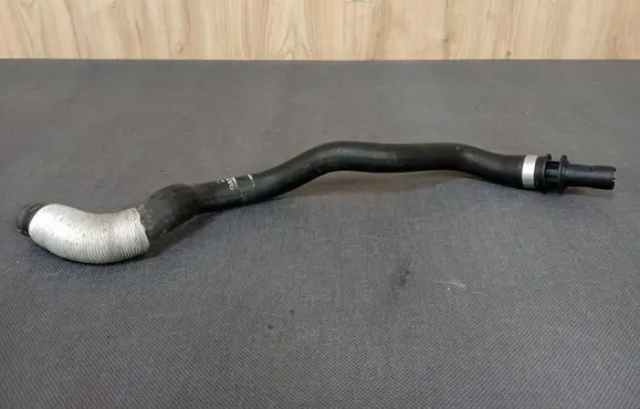 Volvo V40 Cross country Engine coolant pipe/hose 31319145