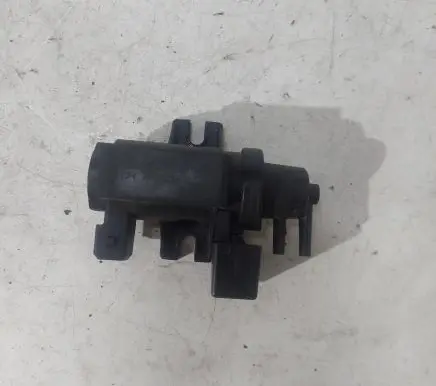 BMW 5 E60 E61 Turbo solenoid valve 779663403