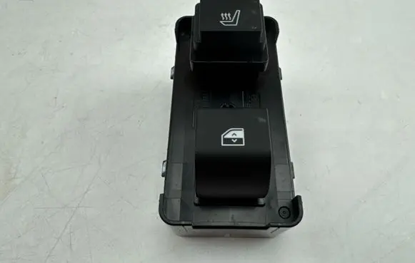 Hyundai Tucson IV NX4 Other switches/knobs/shifts 93581N12304X