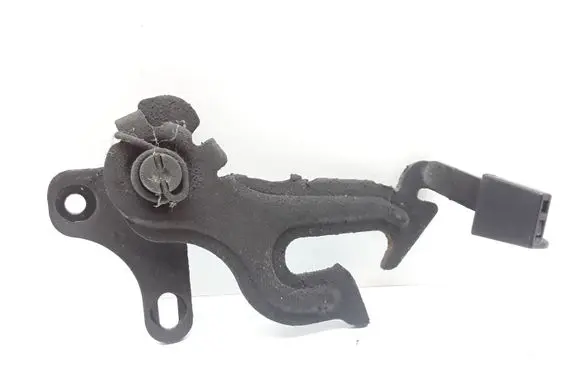 Volvo S80 Engine bonnet/hood lock/latch loop/hook 