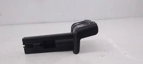 Audi Q7 4L Hand brake release handle 4L2711814