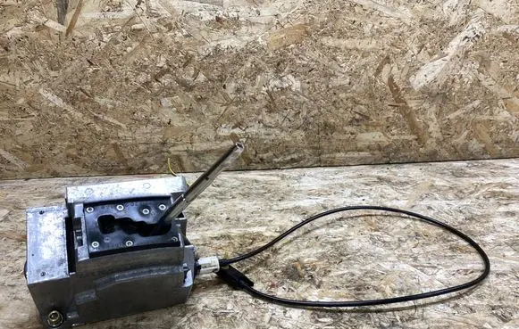 Mercedes-Benz SL R230 Gear selector A2302674924