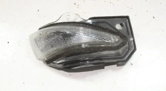 Toyota Yaris XP210 Mirror indicator light 8173002200 9301500