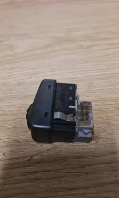 Volvo S70 V70 V70 XC Headlight level height control switch 9162960
