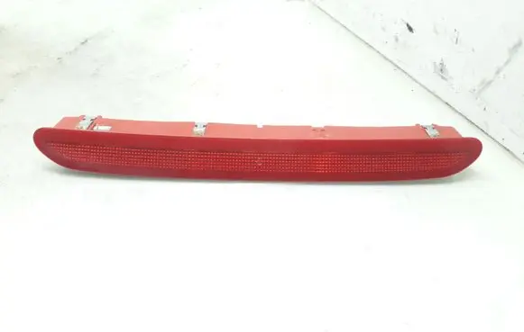 Volkswagen PASSAT B6 Third/center stoplight 1K6945097A