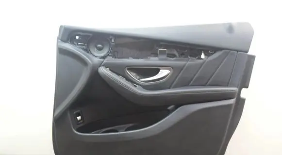 Mercedes-Benz GLC X253 C253 Front door card panel trim JC2532190