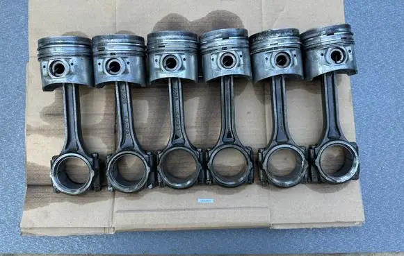 Nissan Patrol 160 Connecting rod/conrod 1210037502