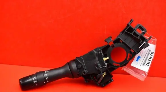 Toyota Corolla Verso E110 Headlight wiper switch 17F373