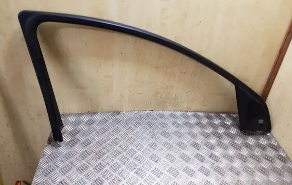 Audi Q7 4L Other front door trim element 4L0867609