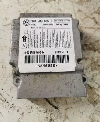 Volkswagen Golf V Airbag control unit/module 1K0909605T