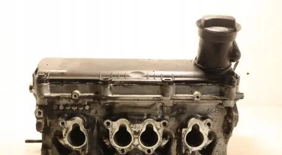 Volkswagen Golf V Engine head 06B103373T