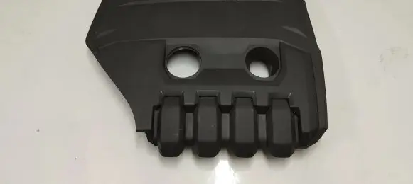 Audi A3 8Y Engine cover (trim) 05e103925p