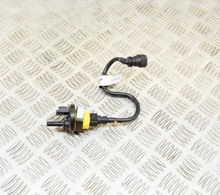 Nissan Qashqai Turbo solenoid valve 17335HV70A