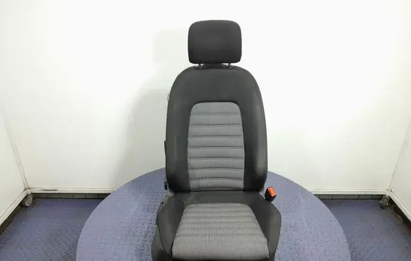 Volkswagen PASSAT CC Front passenger seat 