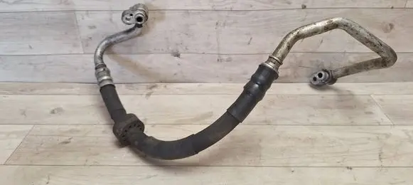 Volkswagen PASSAT B6 Air conditioning (A/C) pipe/hose 