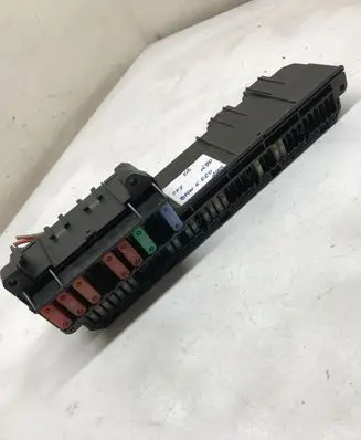 BMW 5 E60 E61 Fuse module