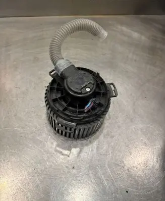 Mazda 3 II Heater fan/blower 8727000861 B8111BBP20