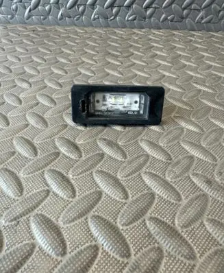 BMW 1 E82 E88 Number plate light 7193293