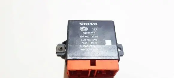 Volvo S40, V40 Light module LCM 30852028 5df007737-01