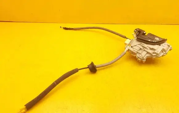 Audi A4 S4 B9 8W Rear door lock 4G0839015H
