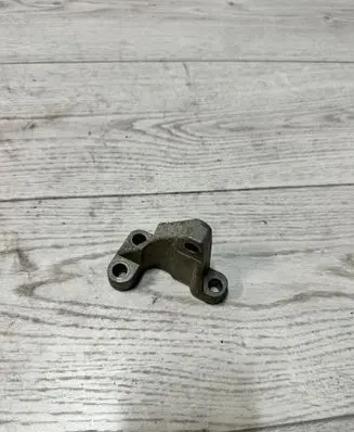BMW 4 F36 Gran coupe Engine mounting bracket 8511628 329H98