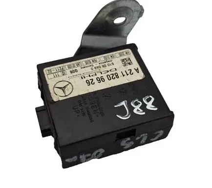 Mercedes-Benz S W220 Alarm control unit/module A2118209626