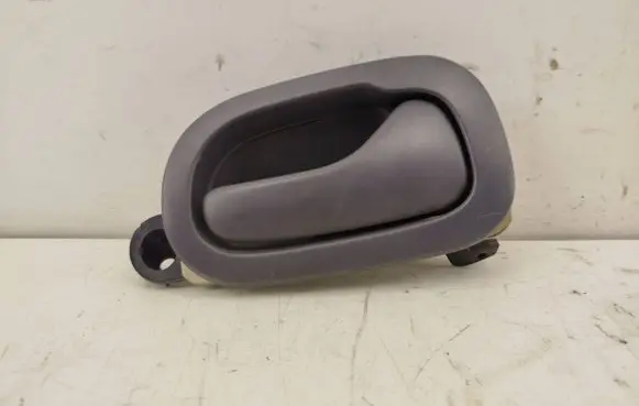 Renault Espace III Rear door interior handle 7700816565