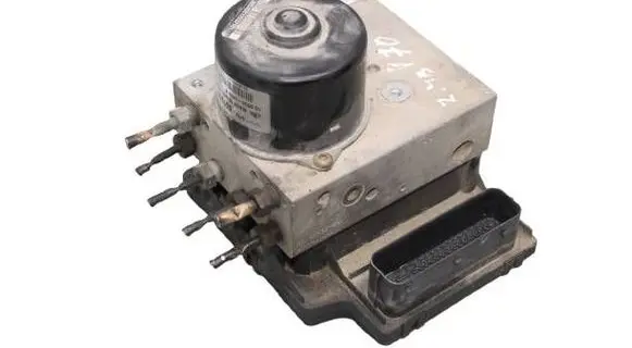 Volvo V70 ABS Pump 8619465 3390101765 00180204032