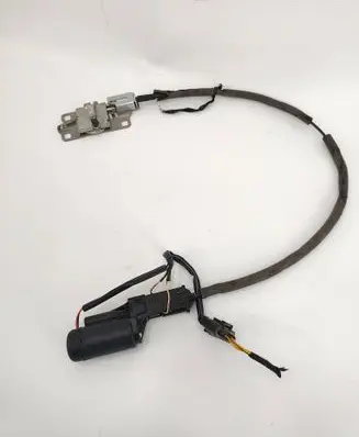 Audi A8 S8 D3 4E Loading door lock 4E0627383C