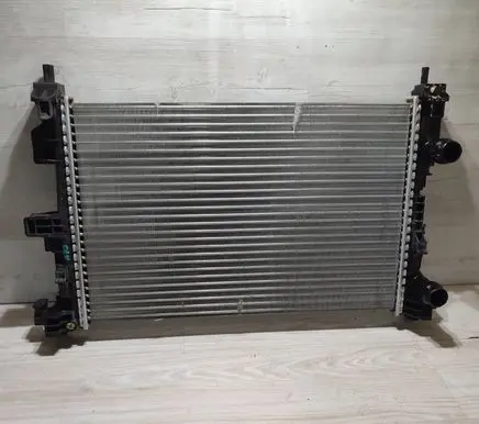 Fiat 500X Coolant radiator 51965897 EB408005 0068785