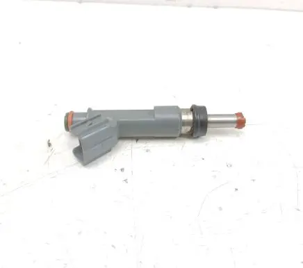 Toyota Corolla E210 E21 Fuel injector 232500T110