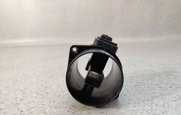 Mercedes-Benz E A207 Mass air flow meter A6510900248 5WK97817