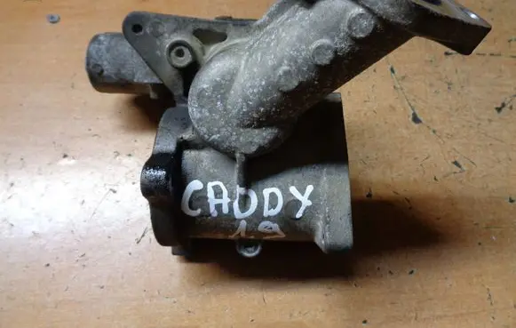 Volkswagen Caddy EGR valve 03G131501N 03G129637A