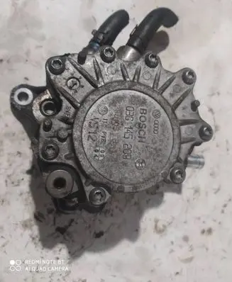 Volkswagen PASSAT B6 Vacuum pump 03G145209