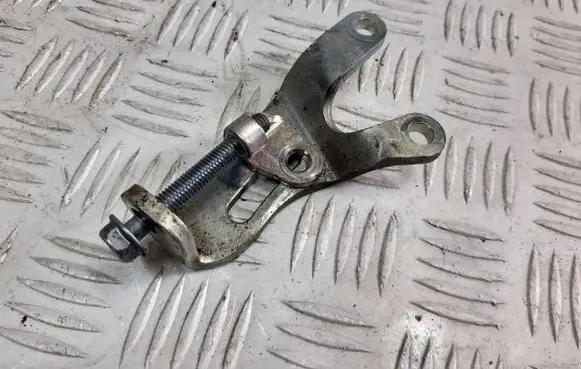 Suzuki Swift III Generator/alternator belt tensioner