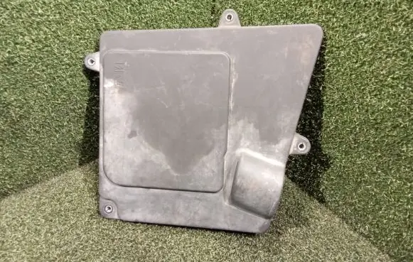 Renault Master III Fuse box cover 243128538R