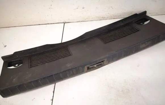 Toyota Avensis T250 Other trunk/boot trim element 5838705080 58387-05080